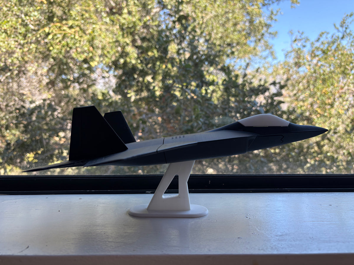 F22 Model with Stand